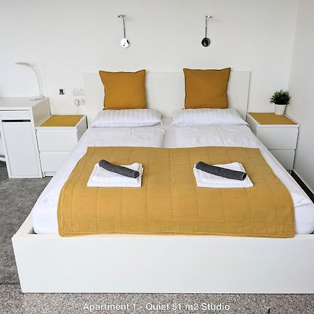 Clearvuehome Apartments Bratislava Slavin Exteriör bild