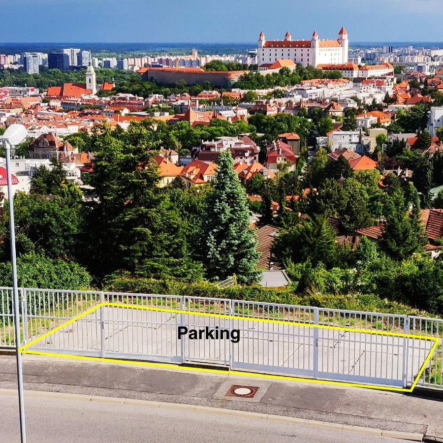 Clearvuehome Apartments Bratislava Slavin Exteriör bild